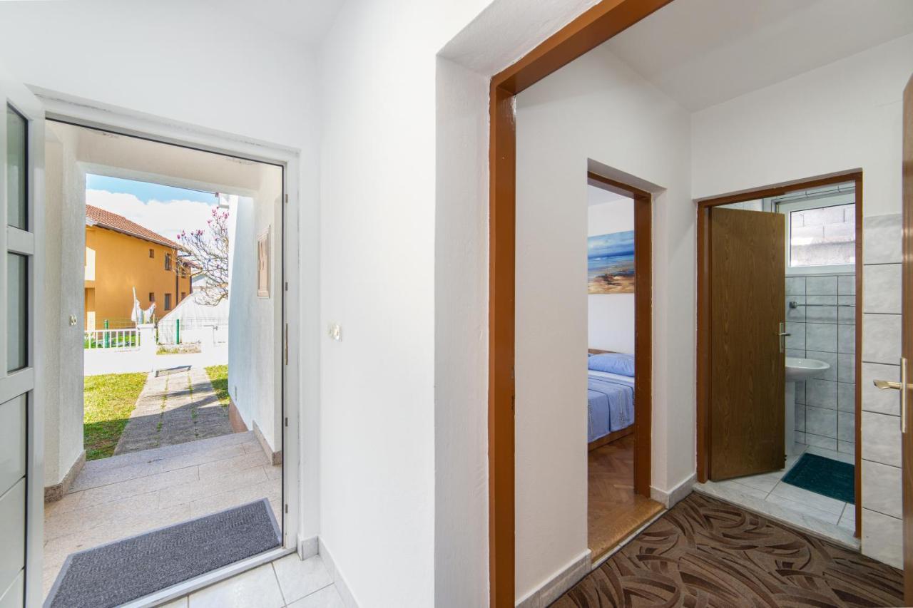 Guesthouse Four Rivers 캐플례나 외부 사진