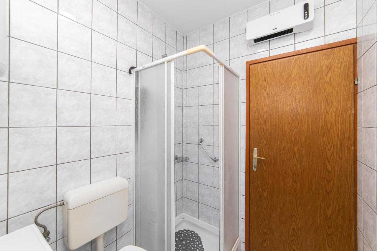Guesthouse Four Rivers 캐플례나 외부 사진