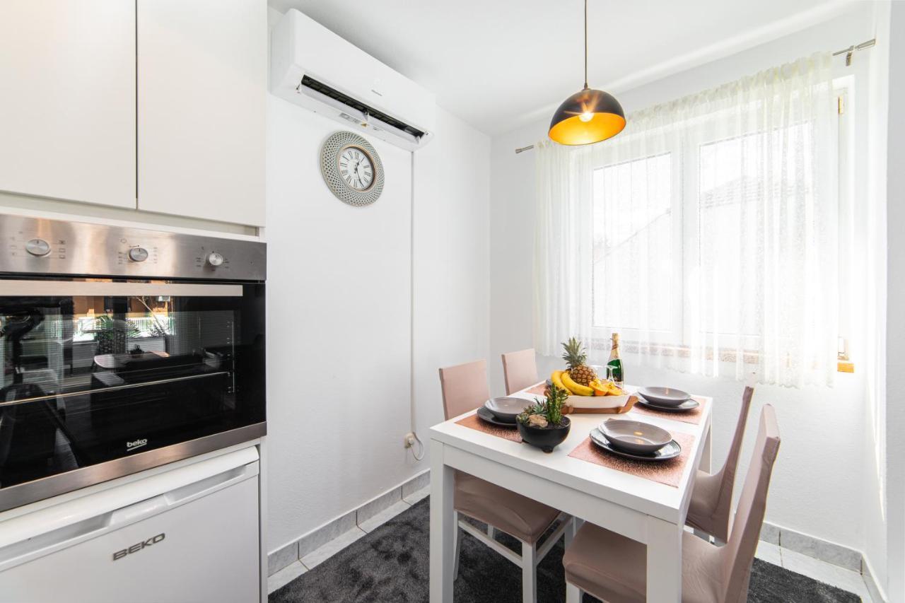 Guesthouse Four Rivers 캐플례나 외부 사진